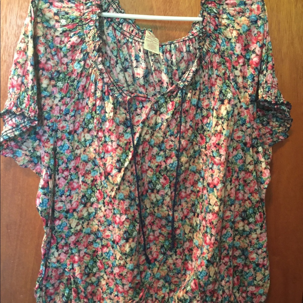 Faded glory floral top size 22/24